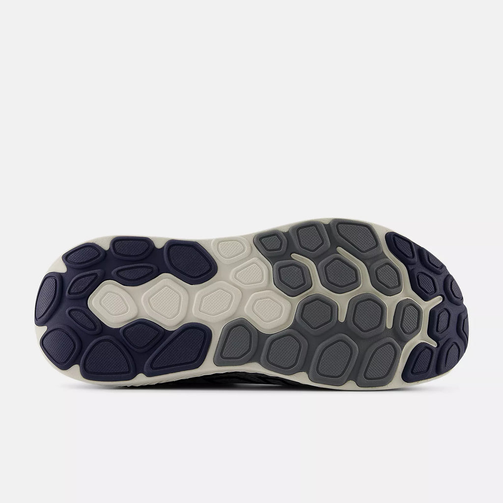 New Balance Men's Fresh Foam X 1540v4 Running Shoe - Aluminum Grey with NB Navy