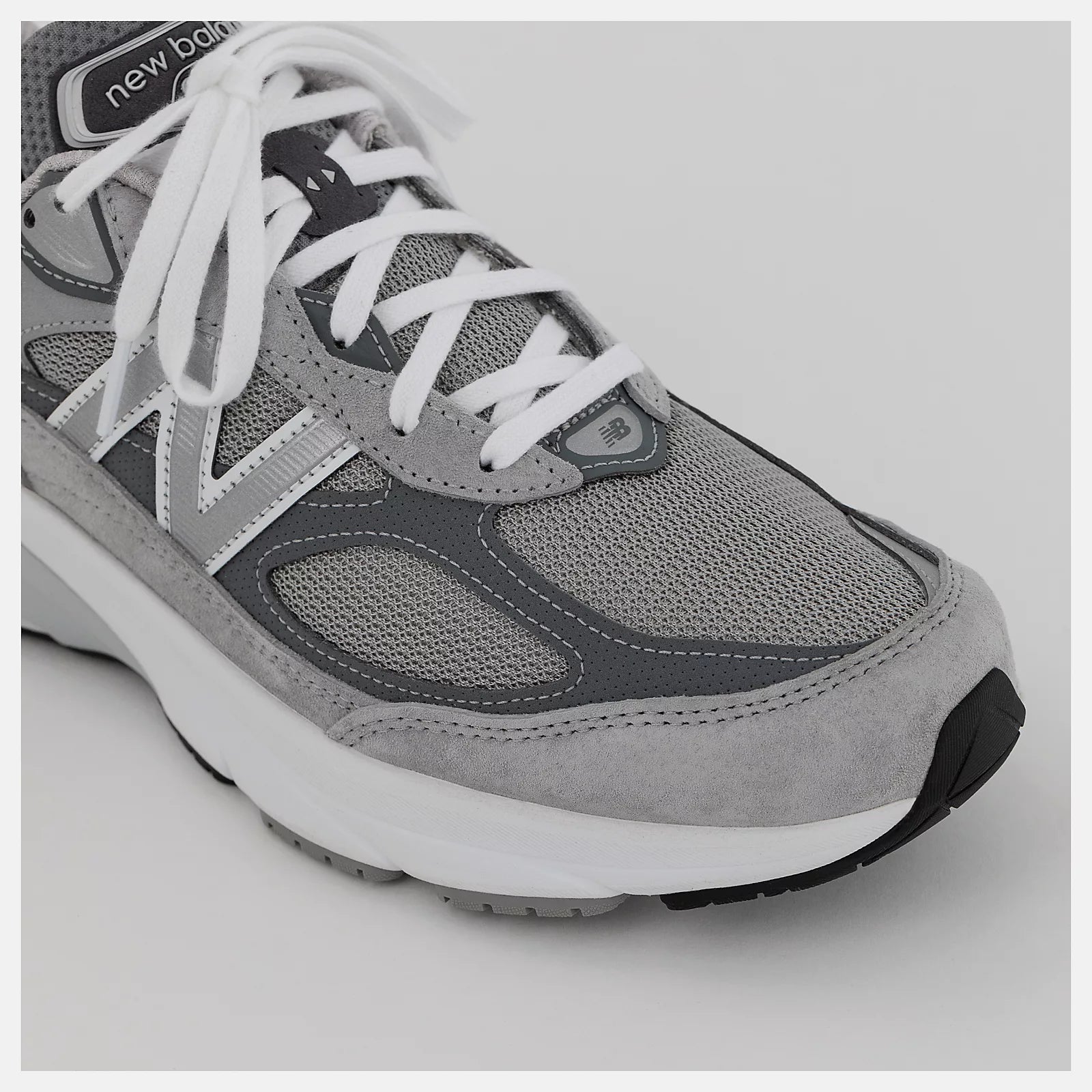 New Balance Men's Made in USA 990v6 Running Shoes - Grey