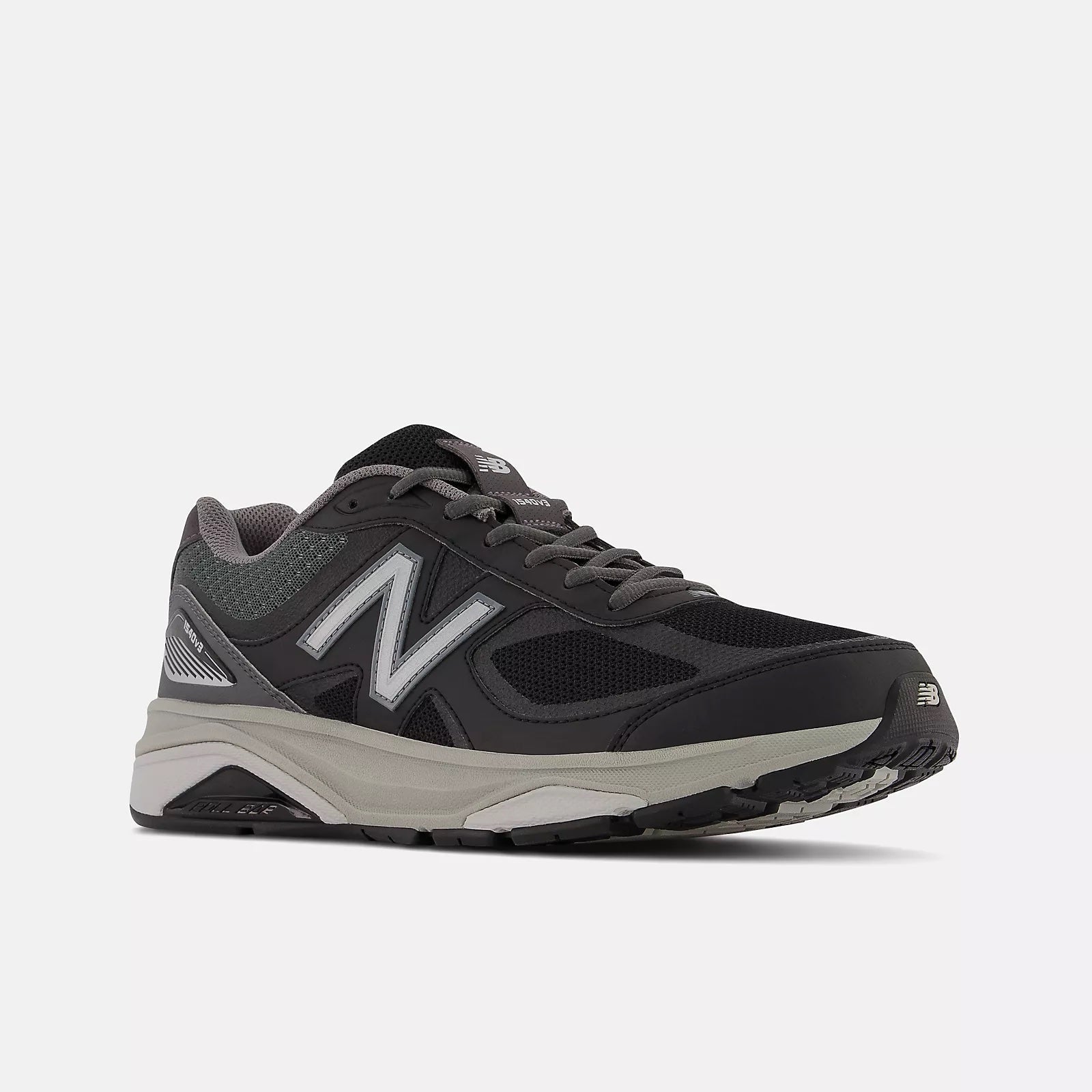 New Balance Men's 1540v3 Lightweight Running Shoe - Black Castlerock