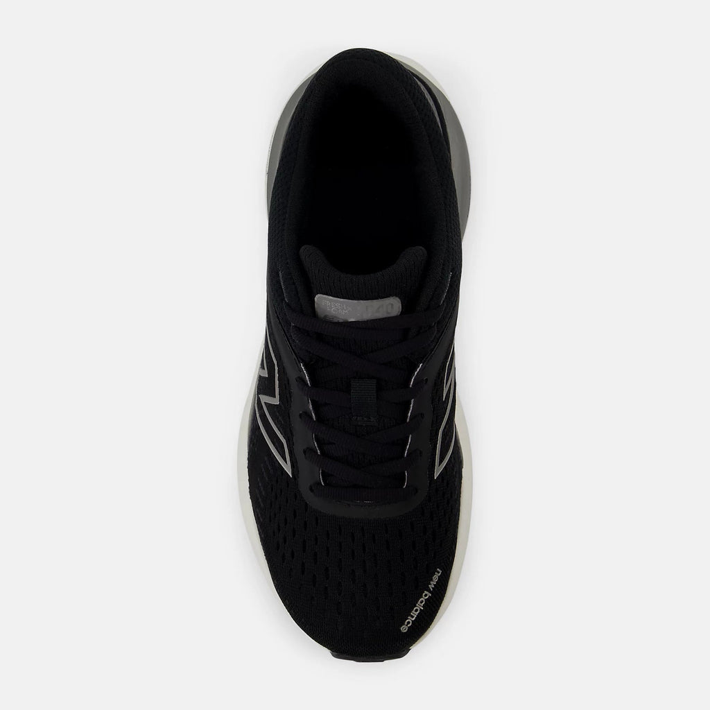 New Balance Women's Fresh Foam X 1540v4 Running Shoe - Black with Harbor Gray