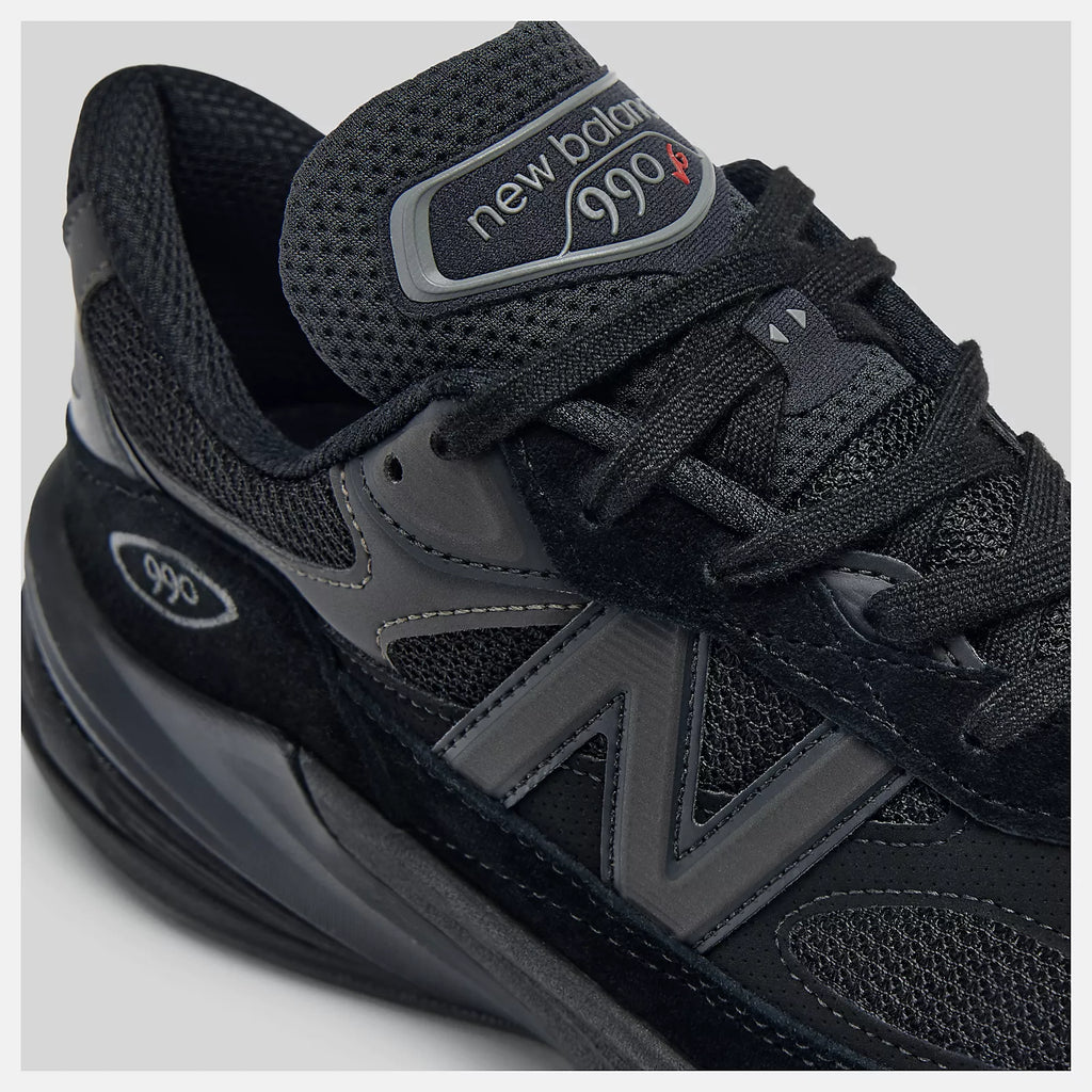 New Balance Unisex Made in USA 990v6 Running Shoes - Black