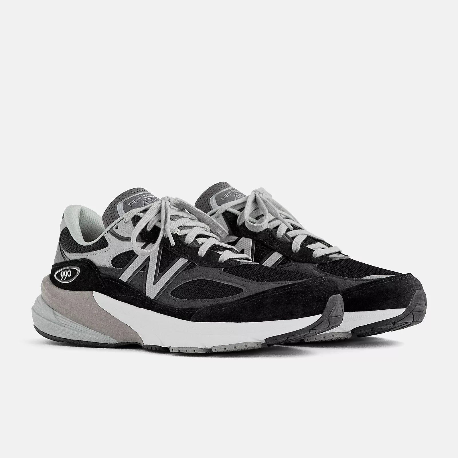 New Balance Women's Made in USA 990v6 Running Shoes - Black White