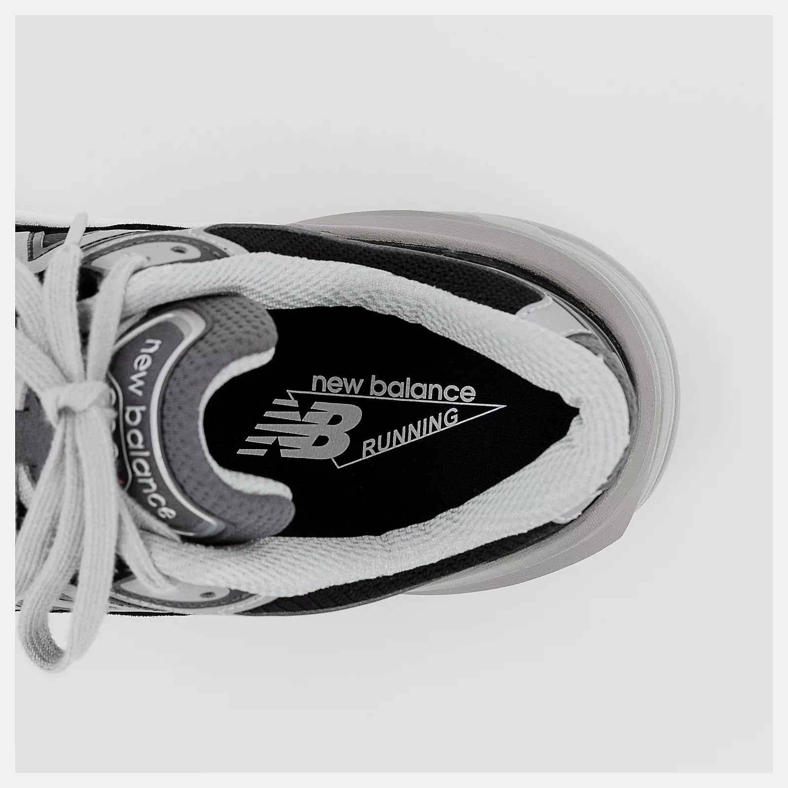 New Balance Women's Made in USA 990v6 Running Shoes - Black White